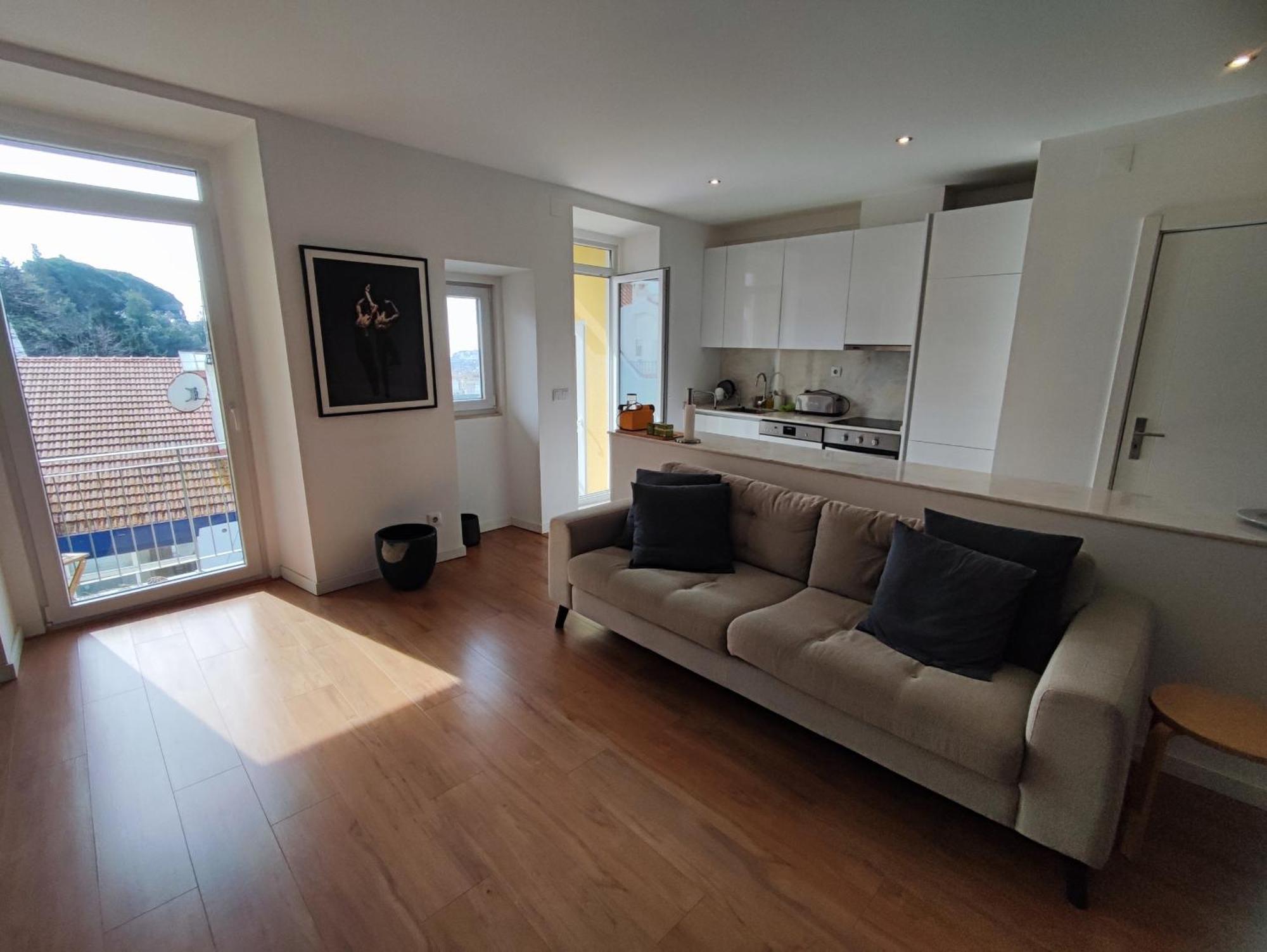 Apartamento T1 Balcony W River Views, R Cardiff,